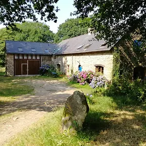 Les Longeres De Keridy Bed and breakfast Brech
