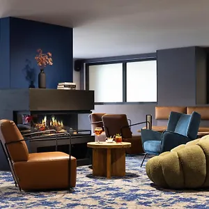 Of Both - Hotel